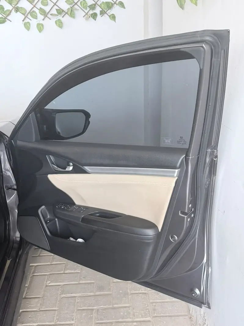 Honda Civic VTi Oriel Prosmatec 2021